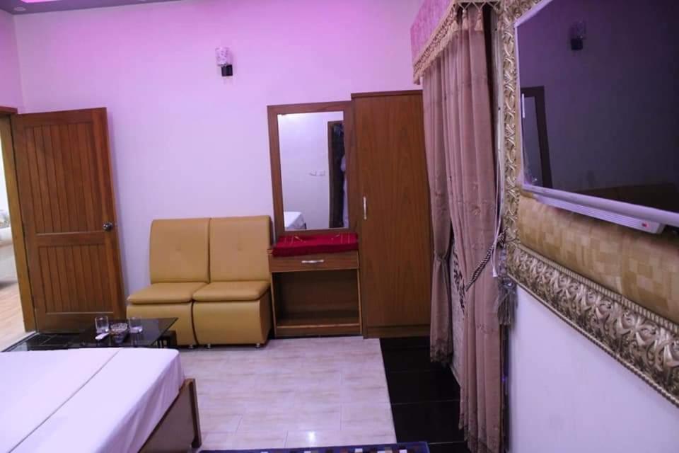 Hotel Clifton Inn Карачи Екстериор снимка